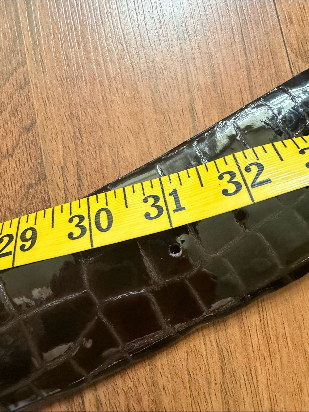 Vtg Sandy Duftler Designs brown patent croc-embossed leather wide statement belt - Picture 4 of 9